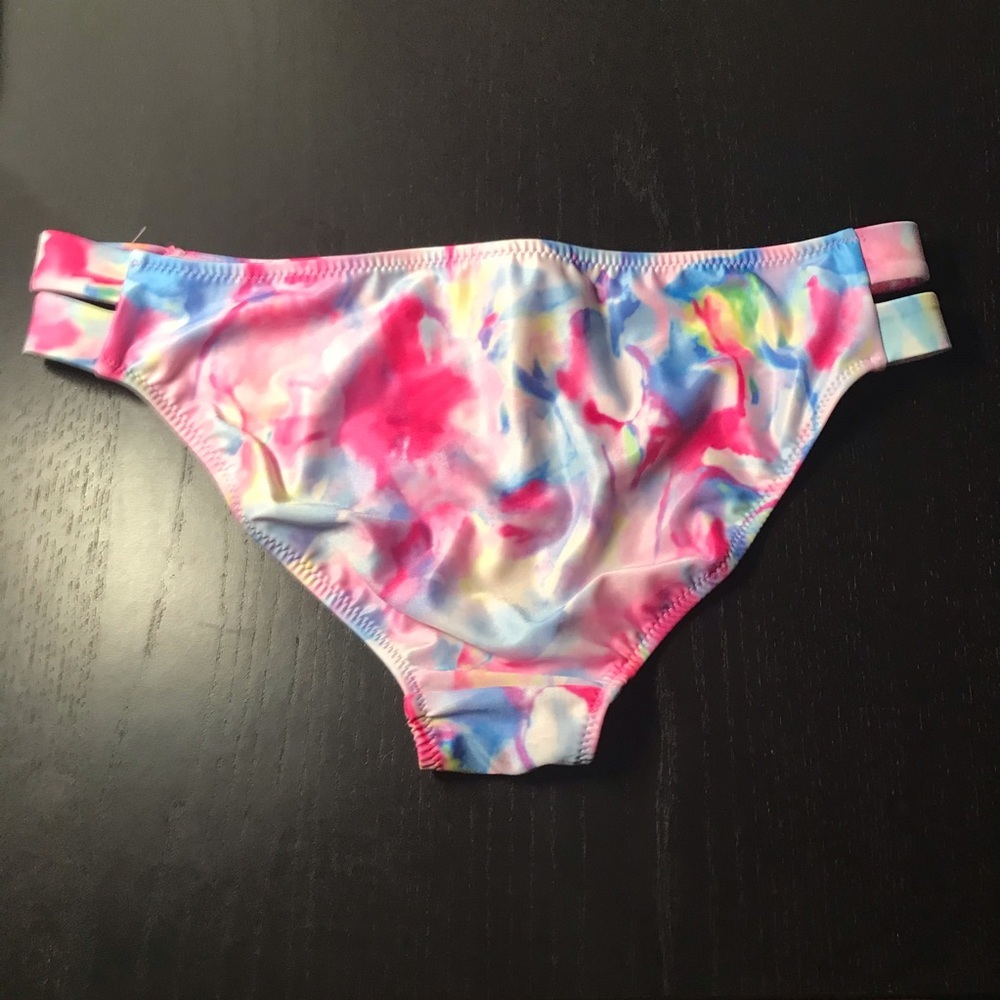 Aeropostale women’s bikini multi color M - Picture 5 of 10